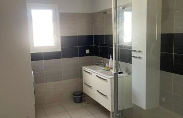 Villa calme deux chambres proche de la mer tout confort - Foto 10