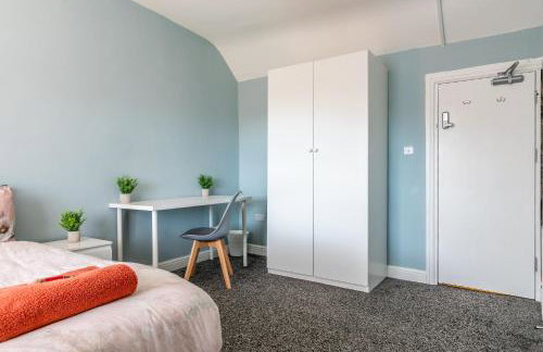 Airfield Manor - Photo 58