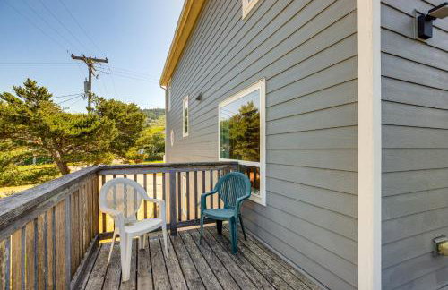 Walk to Shore Home with Deck in Rockaway Beach! - Foto 11