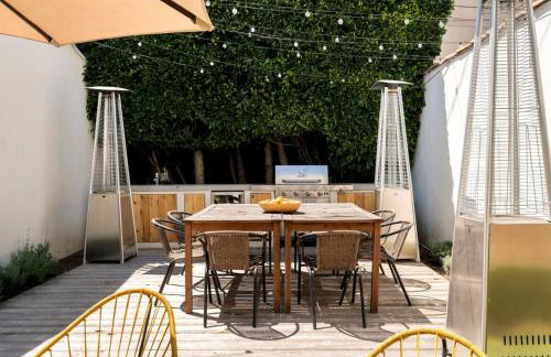 NEW! High-End Spanish Duplex | Luxury 3BR - Foto 49