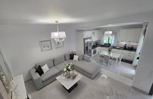 Terra Bianca Villa - Foto 1