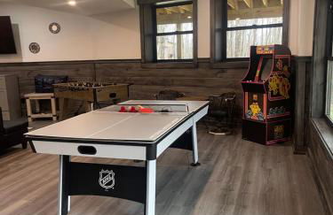 The Saige - Hot Tub, Fire Pit, and huge entertainment area - Foto 47