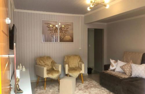 Casa perto do centro vale dos vinhedos, caminhos de pedra - Foto 46