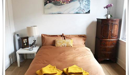 Spacious and modern 2 bedroom flat near the City Centre - Foto 4