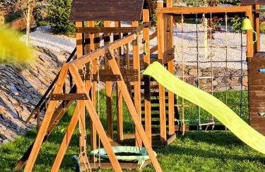 Osada Sierpnica - Uroczy dom z kominkiem i balią w Górach Sowich - Foto 49