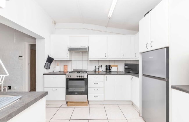 Peaceful 1BD Flat w/ Private Gardenrondebosch - Foto 6