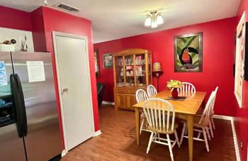 Family Friendly Downtown Home - Private Yard & Grill - Location, Location, Location! - Foto 29