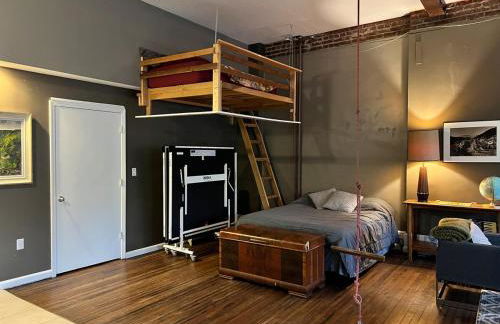 Loft Apartment Historic Downtown Main Street Sylva - Photo 22