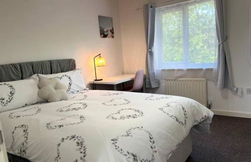 Etruria House - Near Water World, Festival Park and Bet365 - Foto 19