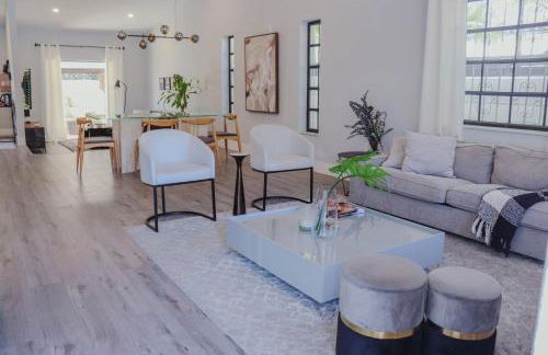 Zoka House 5 mints from Brickell - Photo 1