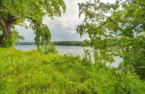 Canal-Front Waterford Apartment on Hudson River - Foto 33