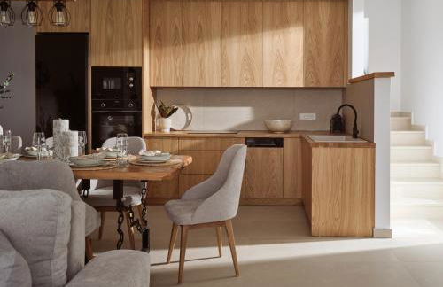 Armela Villa, with Pool & Captivating Views, By ThinkVilla - Foto 20