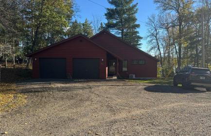 Vermilion Lakeside Cabin with Sauna, 2 Docks, AC - Photo 41
