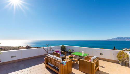 Luxury Villa with swimming pool and amazing views - Foto 2