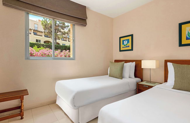 Ramada Hotel & Suites by Wyndham Costa del Sol - Photo 11