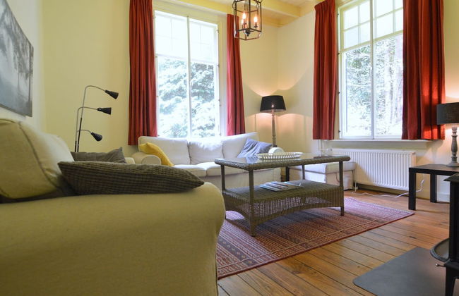 Cozy Holiday Home in Zelhem near Forest - Photo 3