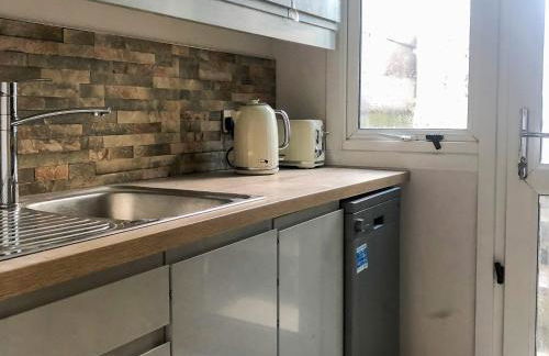 Copper Crab Cottage - Photo 13