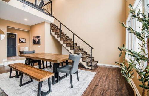 Modern Home of Style & Comfort! - Foto 16