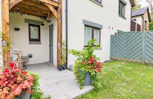 Whisk Away Cottage - Photo 53