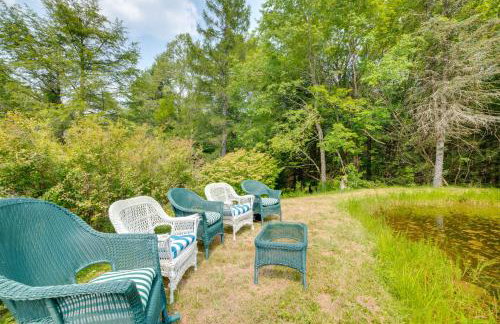 Fire Pit & On-Site Pond: Wooded Walton Home! - Foto 27
