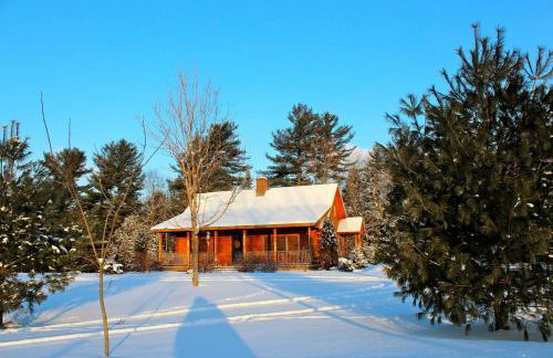 Aspen's Run: 3 br log cabin, wood stove, deck, firepit, window a/c by Stowe Country Homes - Foto 15