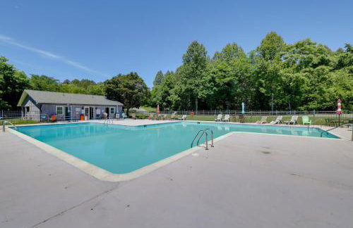 Smith Mountain Lake Home with Private Hot Tub and Dock - Foto 33