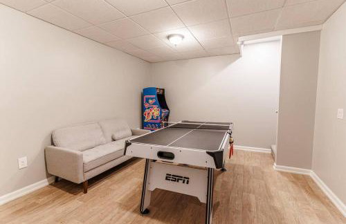 Mountain Views, Hot Tub, Firepit, dog friendly, EV connector - Foto 55