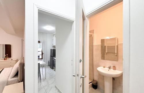 Fair Haven - Modern Stay Near Metro Bisceglie and San Siro - Foto 9