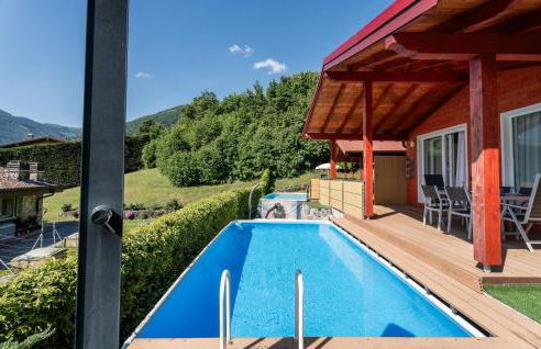 Amazing Home In Solto Collina Bg - Photo 10