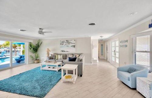 Island Paradise 3 Bed Waterfront/Heated Pool - Foto 22