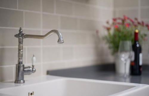 FAMILY COTTAGE AMONG OLIVE TREES - Photo 24