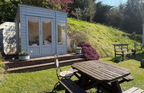 Hilltop Hut - Foto 19