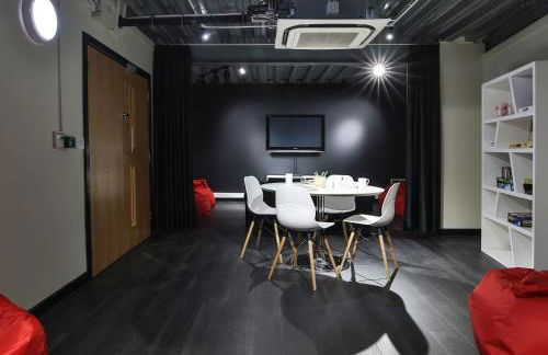 For Students Only Ensuite Bedrooms with Shared Kitchen at Broderick House in Birmingham City Centre - Foto 6