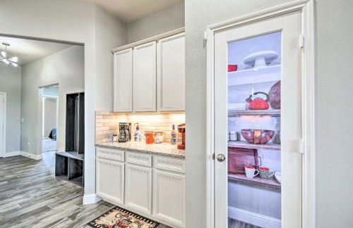 Modern Amarillo House with Fire Pit and Hot Tub! - Photo 12