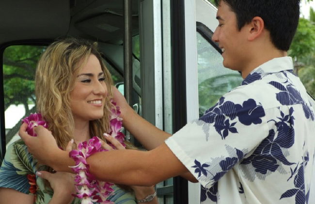 Traditioneller Lei-Gruß auf Kauai - Foto 2