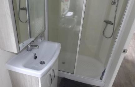 Cosy 3 Bedroom Lodge at Avonvale Holiday Park - Photo 5