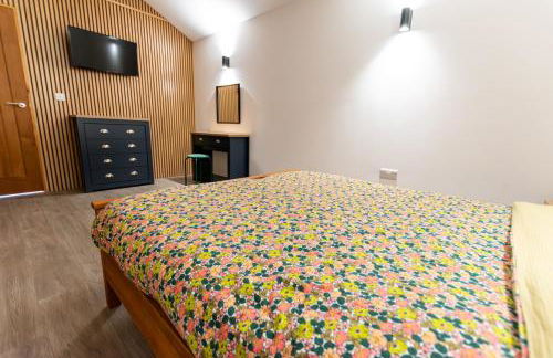 Great Orme- Seaside Cottage for 8 - Photo 22