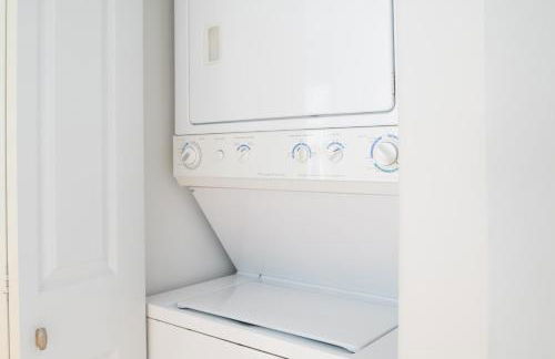 Spacious Third Ward Apt Near Summerfest with Balcony - Foto 16