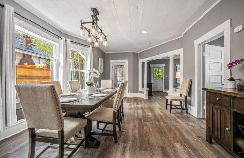 Work-Friendly 3BR Home w Office Fast WiFi - Foto 24