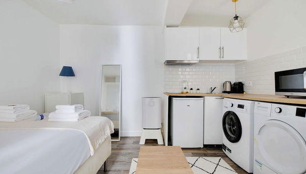 Charming Studio - 2P - Atelier des Lumieres - Foto 5, Habitación