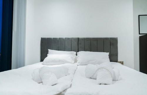 Luxury 2 Bed Penthouse with Stunning Views in Manchester City Centre - Foto 17