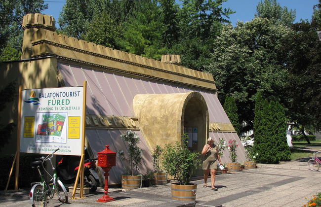 Balatontourist Füred Kemping&Üdülőfalu - Foto 2
