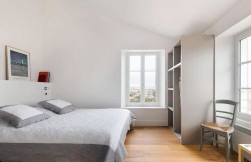 Maison Le Clos Neraud avec piscine et SPA - Foto 13