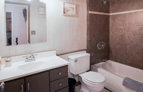 VacationHome with Spa Pool & Relaxing Gardenyard - Foto 16