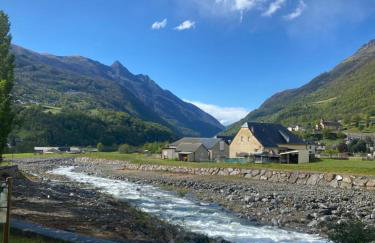 Domaine des Étoiles d'Azun - Appartements neufs climatisés - À 5 min d'Argelès-Gazost - Foto 10