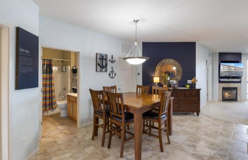 Nautical-Inspired Lakefront Unit w/ Awesome Views - Foto 9