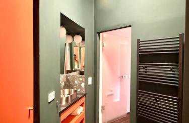 Poets Place Design Apartment in Kreuzberg - Photo 7
