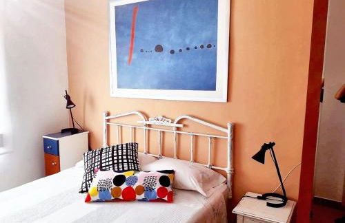 Charming House in El Poyo del Cid with Garden and Terrace - Foto 10