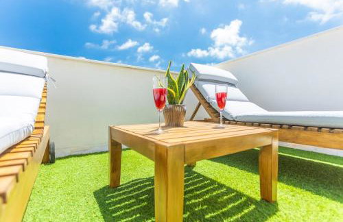 Apartamento con terraza, piscina y parking - Foto 18