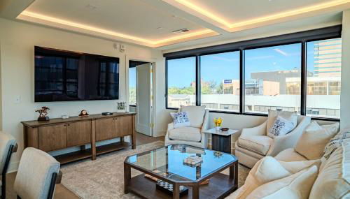 The Champion's Suite Unit 809 - Foto 3